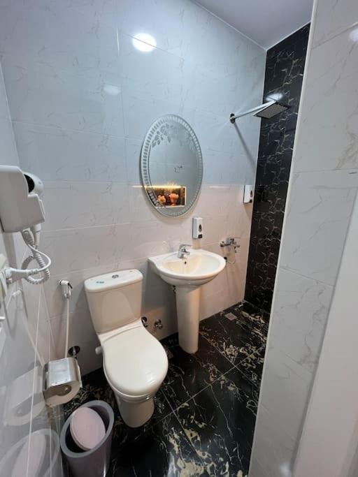 Luxury Apartment Downtown カイロ エクステリア 写真