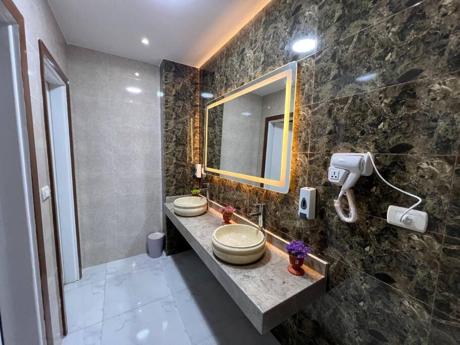 Luxury Apartment Downtown カイロ エクステリア 写真